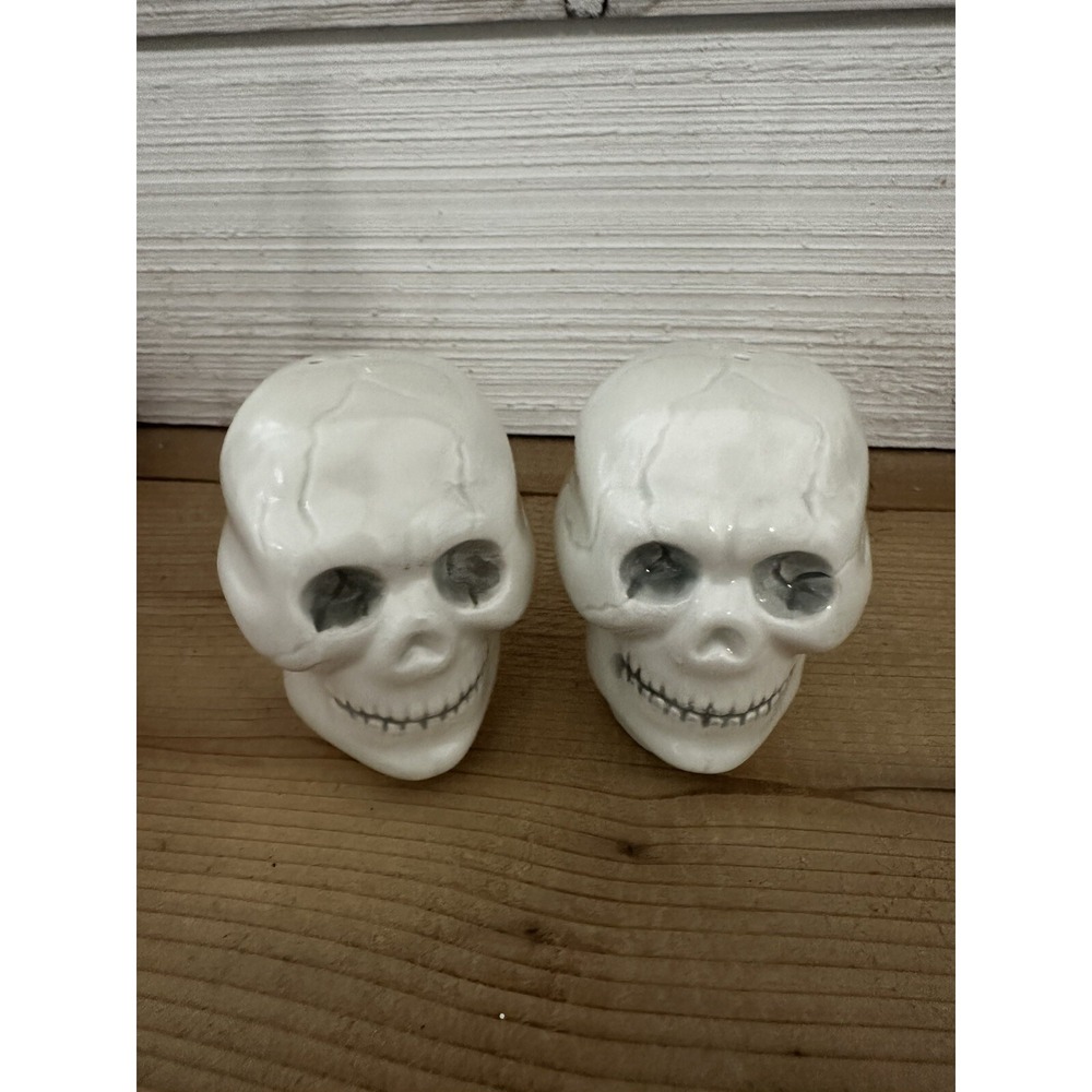 Norcrest Skeleton Shakers